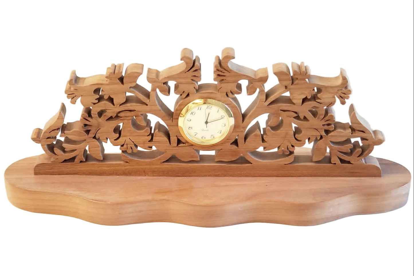 Horloge en bois faite à la main