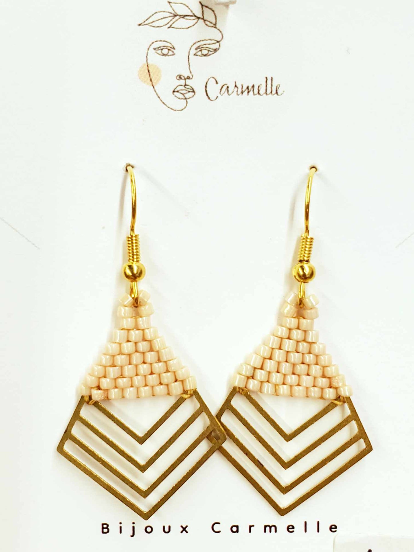 Boucles d’oreilles modernes en perles de verre