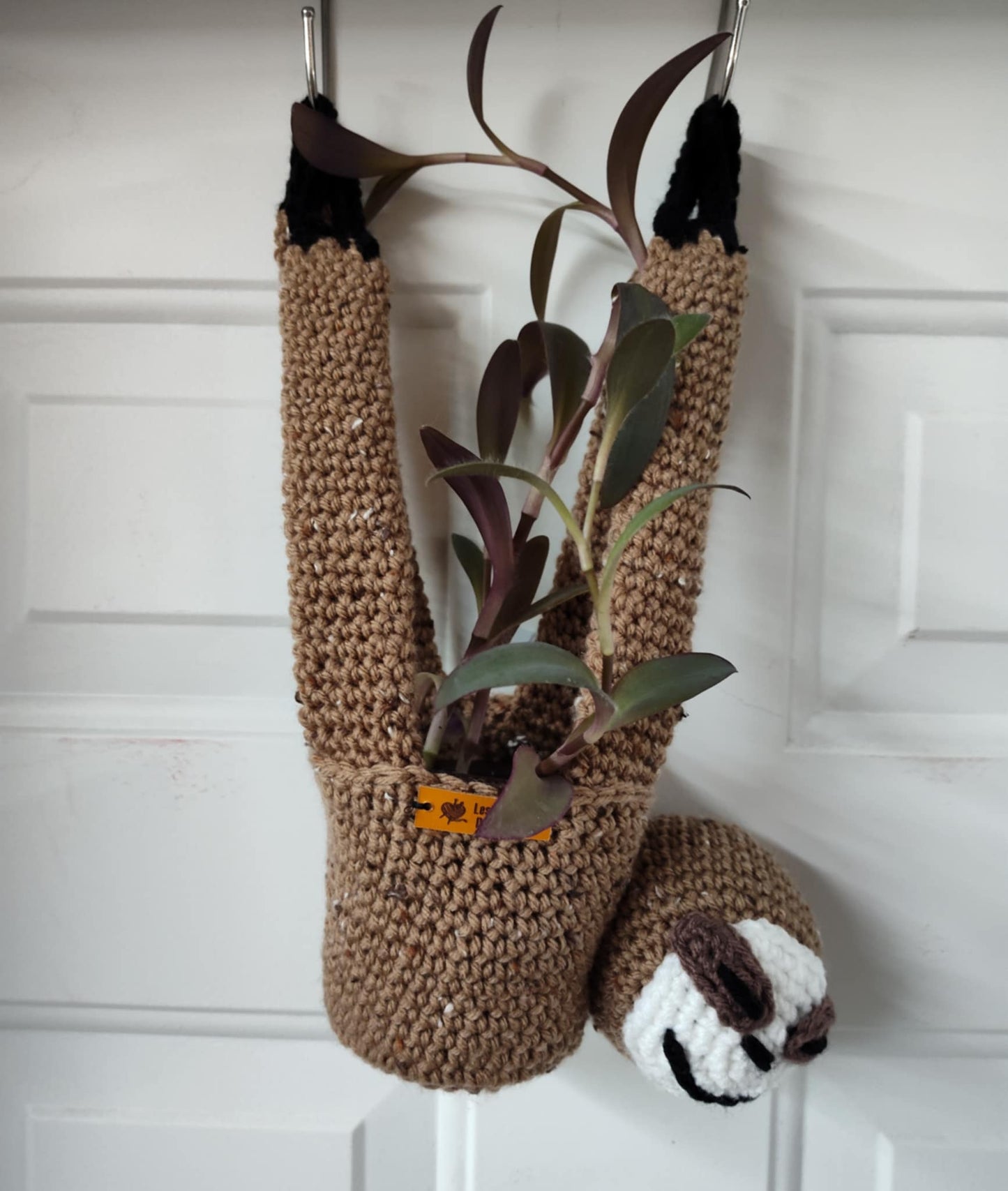 Jardinière Paresseux - Tricotée à la main
