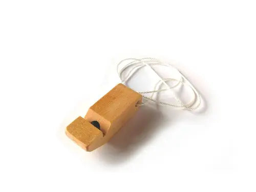 Sifflet en bois naturel
