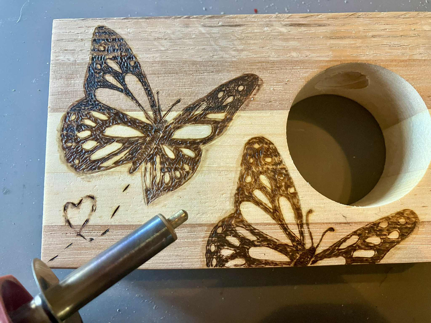 Pyrogravure sur bois : propagateur de plantes | 12 avril, 10h-13h