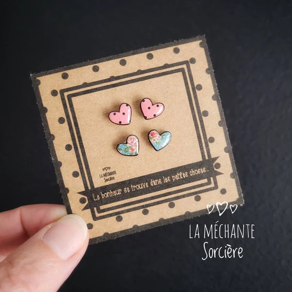 Petits coeurs fleuris et roses à pois