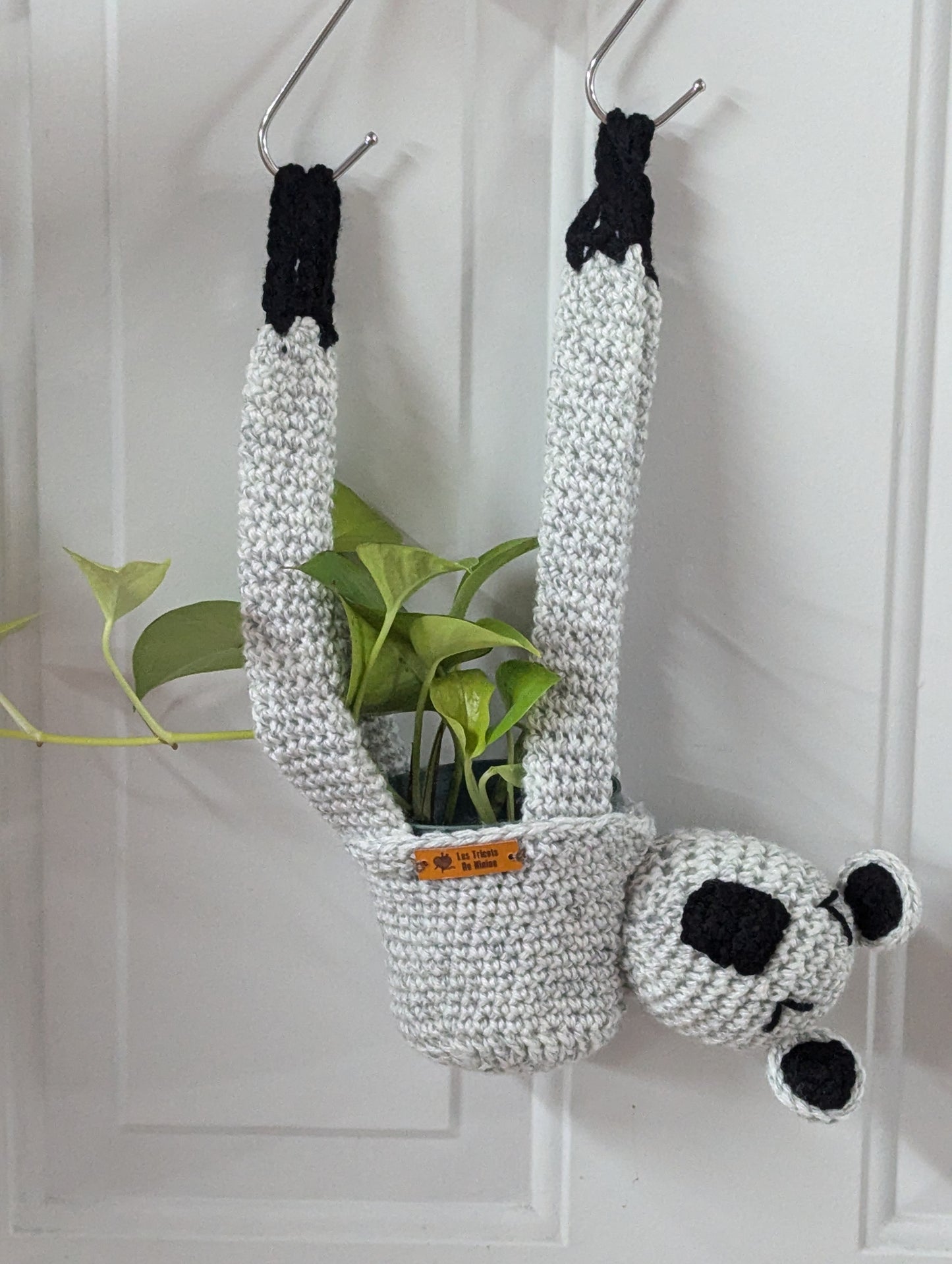 Jardinière Koala - Tricotée à la main