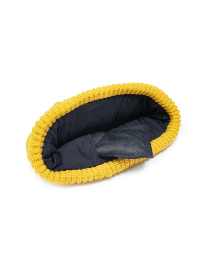 Tuque de ville isolée à l'asclépiade
