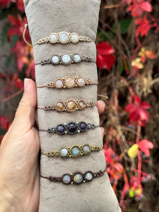 Fabrique deux bracelets en macramé | 5 mars