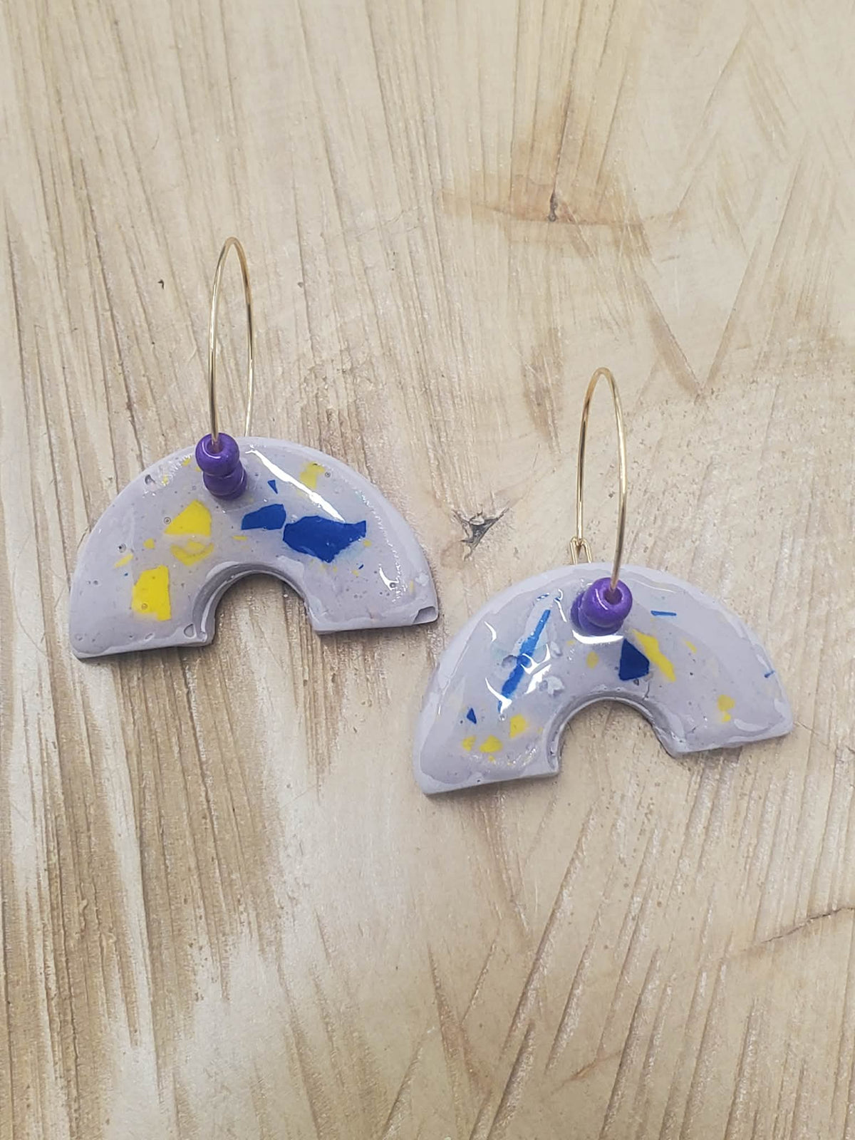 Boucles d'oreilles créoles terrazzo