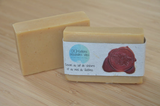 Savon au lait de chèvre et au miel du Québec