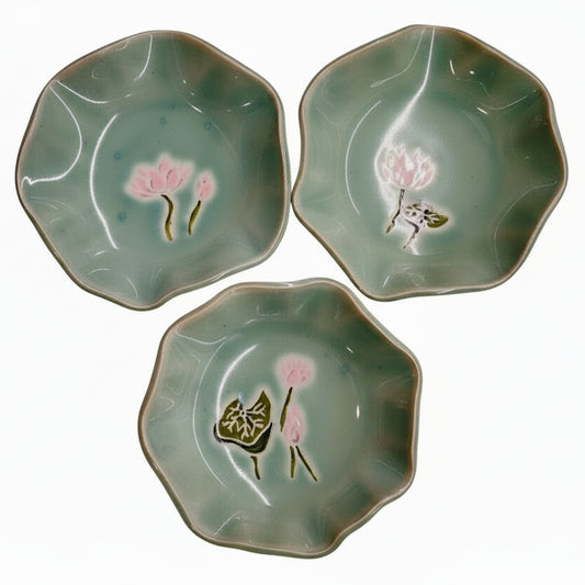 Assiette bleue nénuphar