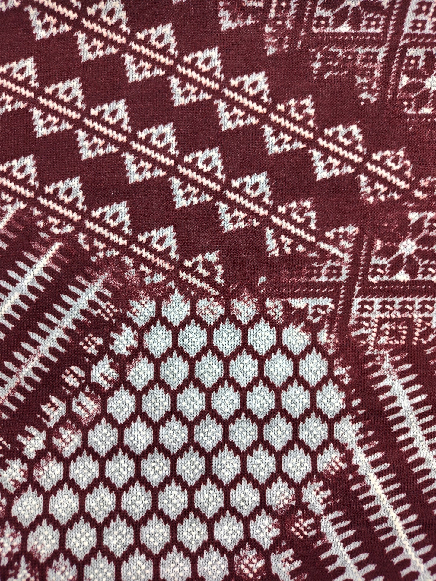 Foulard avec pochette intégrée