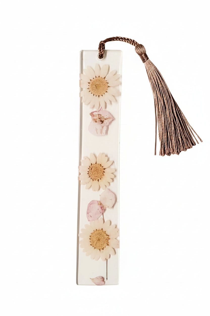 Signet en résine avec fleurs séchées