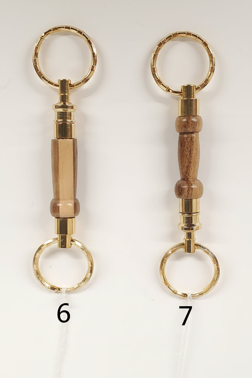 Porte-clé en bois fait à la main