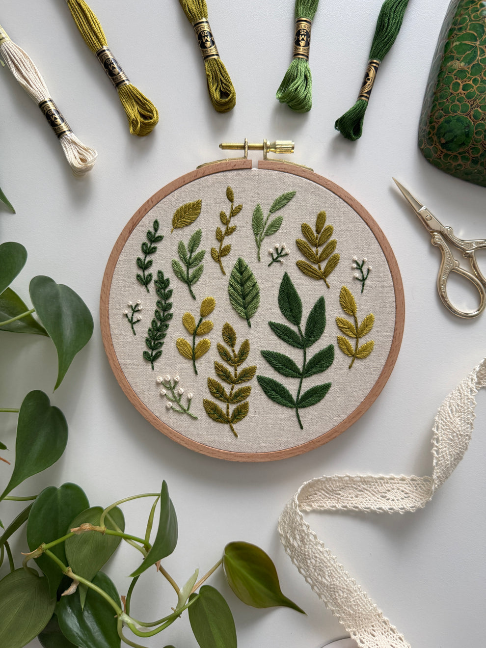 Kit de broderie - Verts sauvages